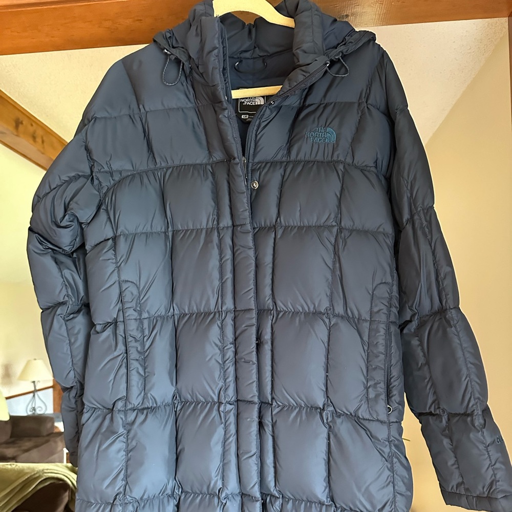 Like new Northface Navy Blue Long Puffer